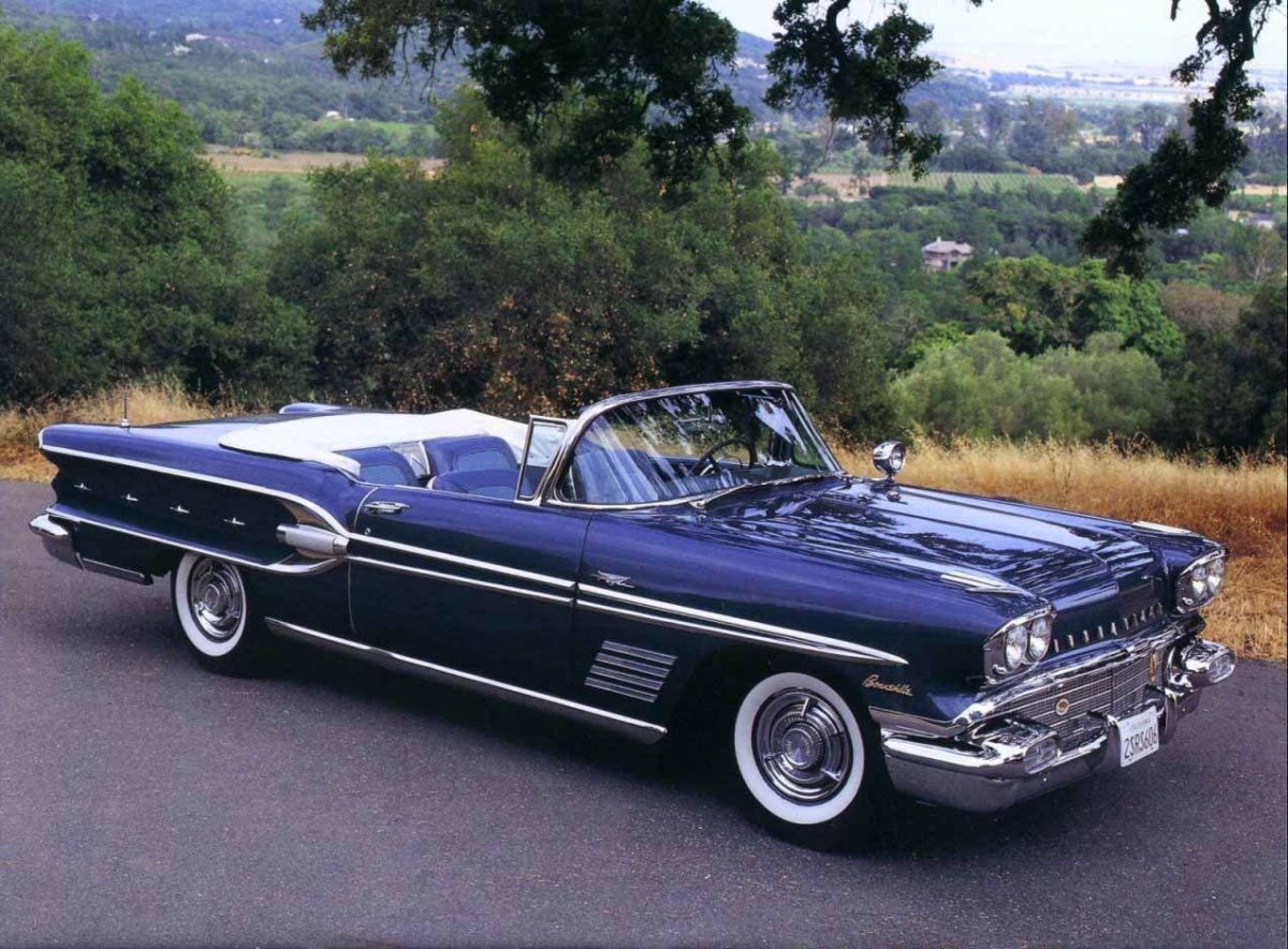 Понтиак Бонневиль