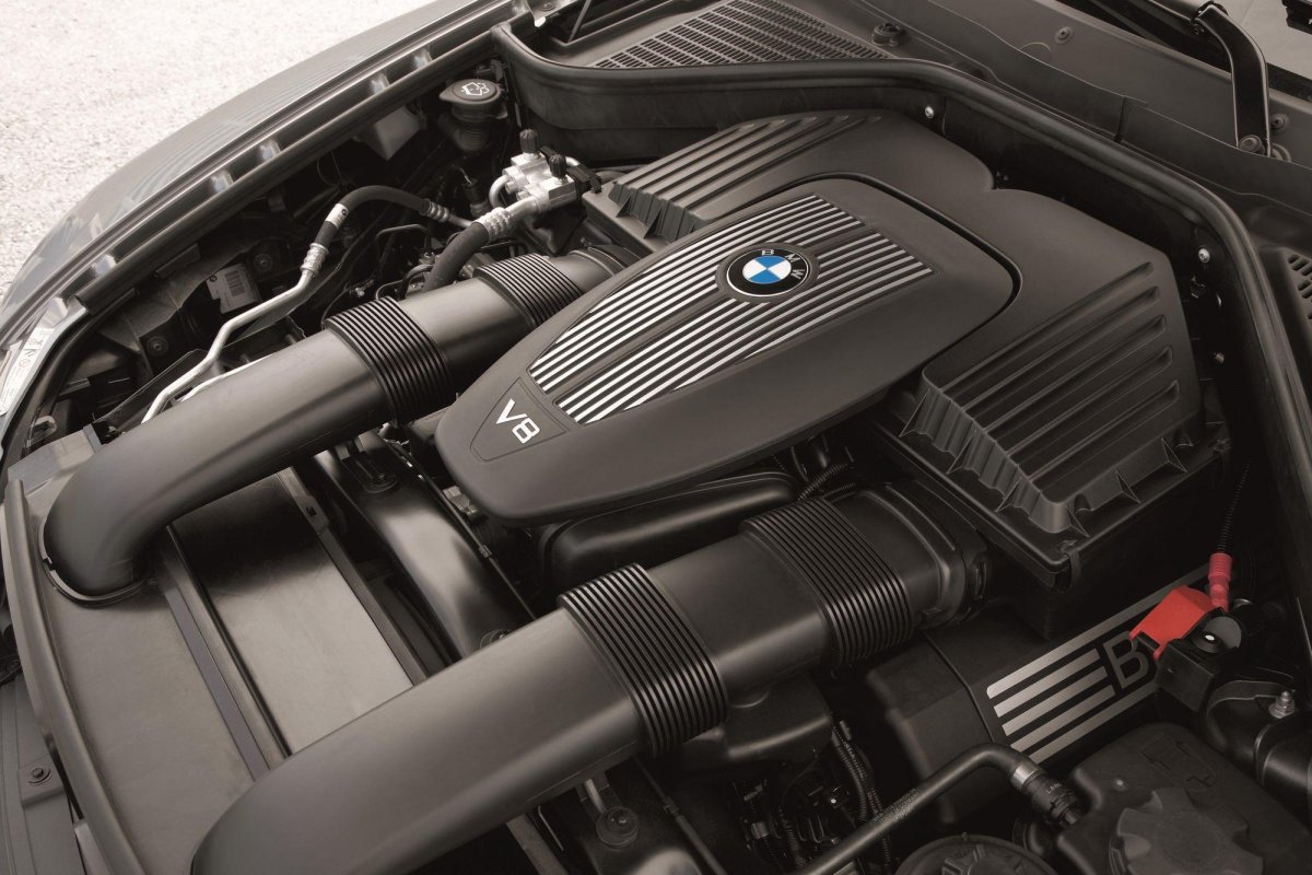 Мотор 4.8 БМВ е70