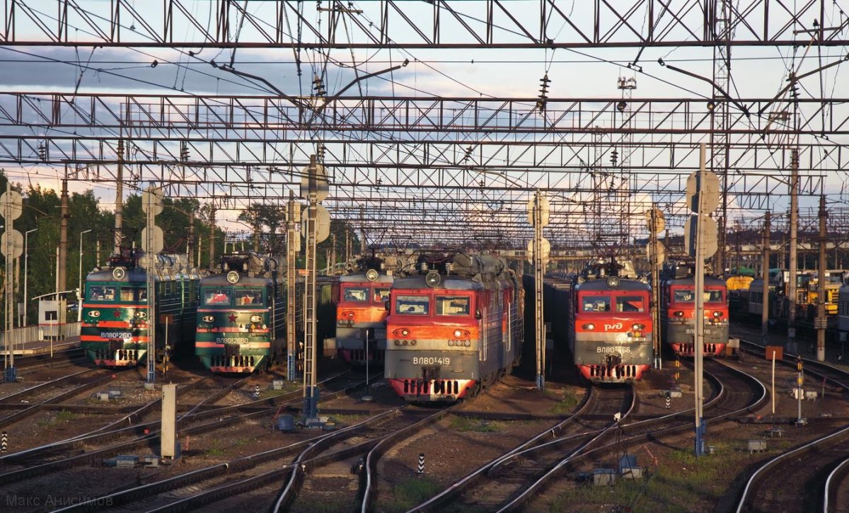 Локомотивное депо Лоста Вологда