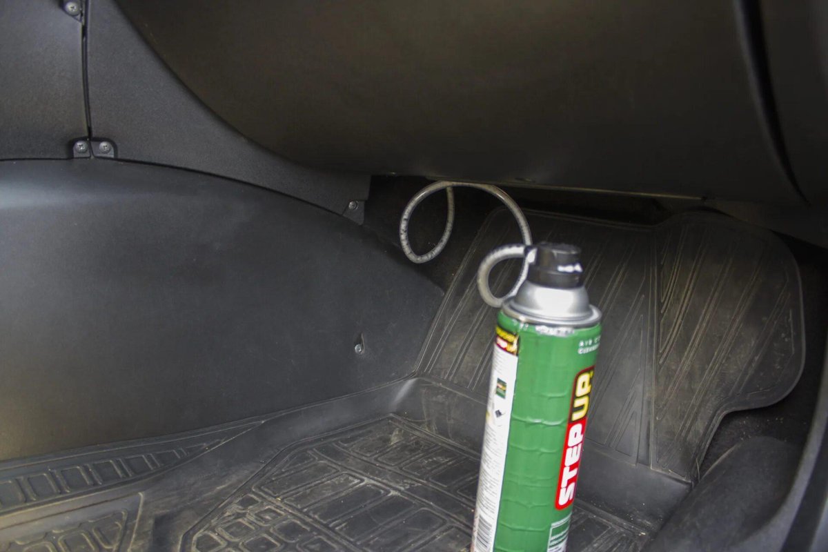 Выход конденсата Шкода Октавия