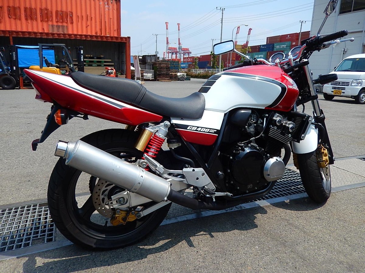 Honda CB 400 VTEC 2