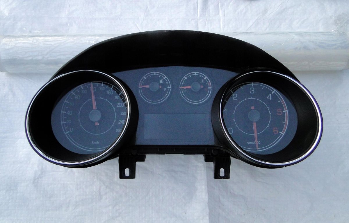 Щиток приборов Альфа Ромео Мито