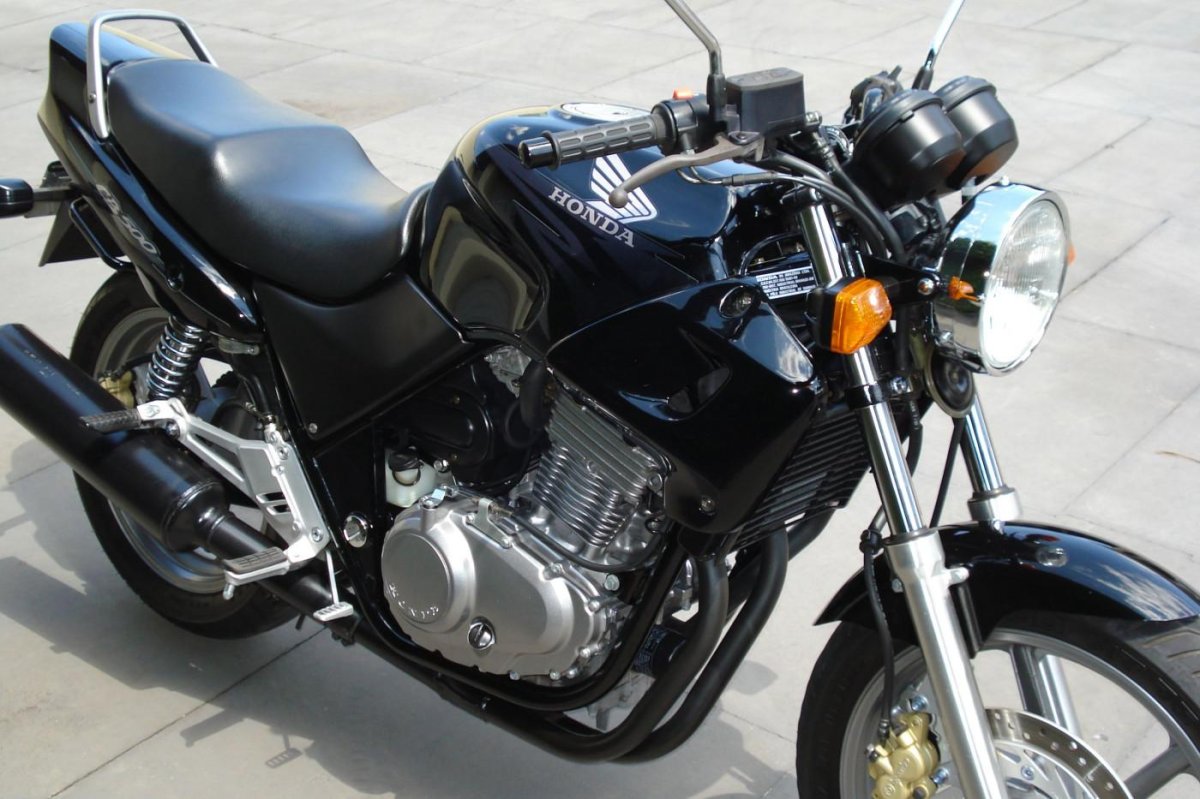 Honda cb500 Twin