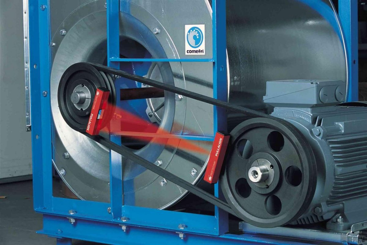 Соосность шкивов привода ремня