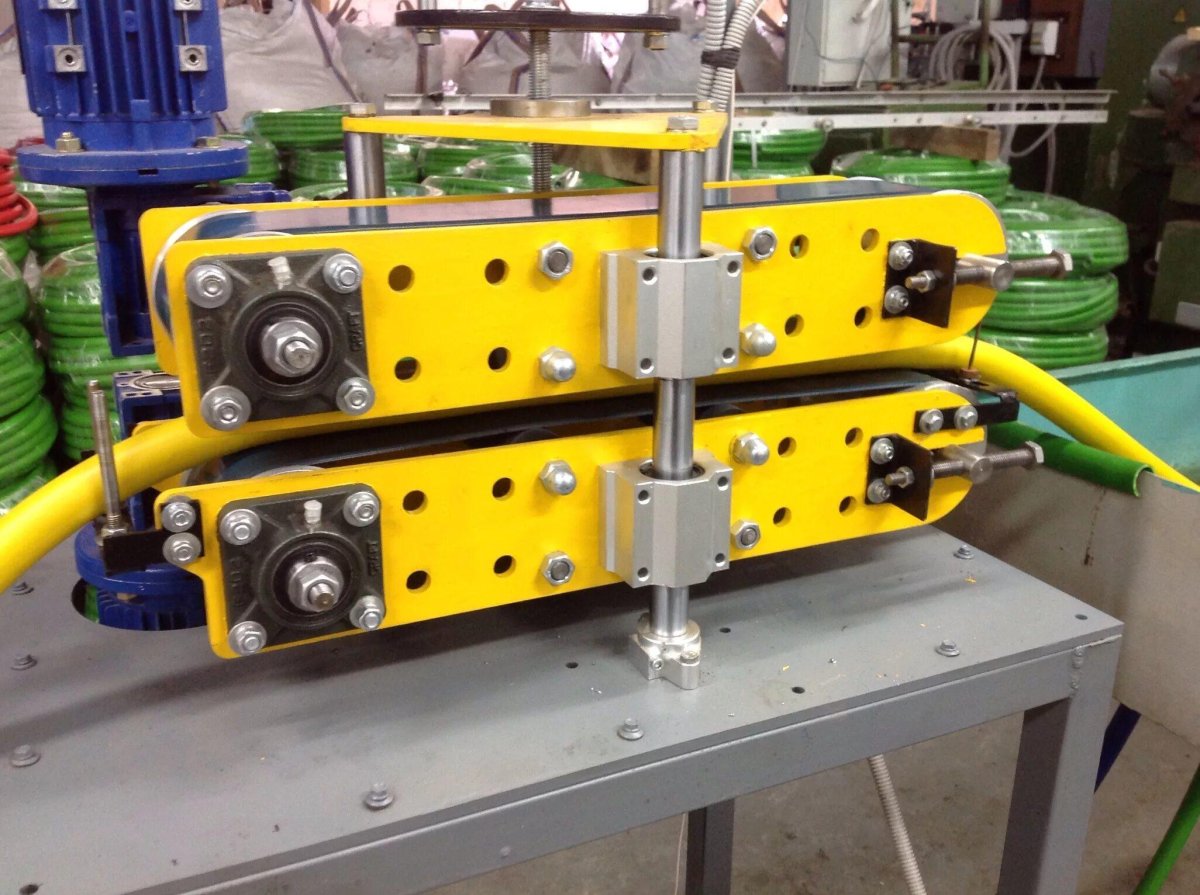 Фильера для экструдера