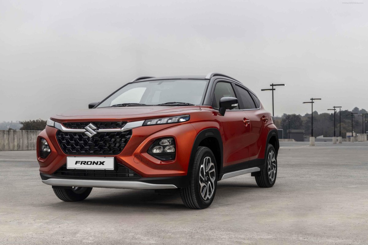 Suzuki fronx кроссовер