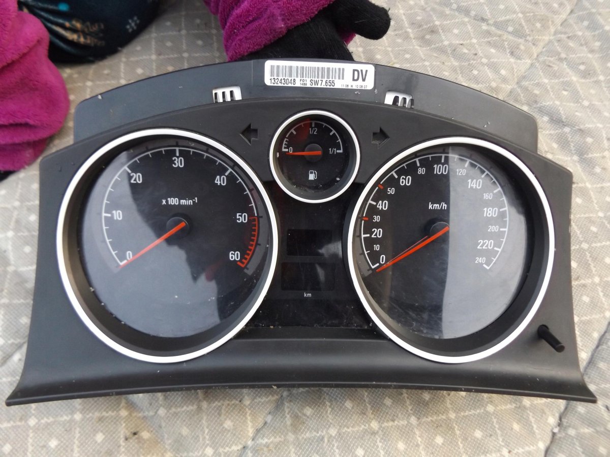 Панель Opel Astra h