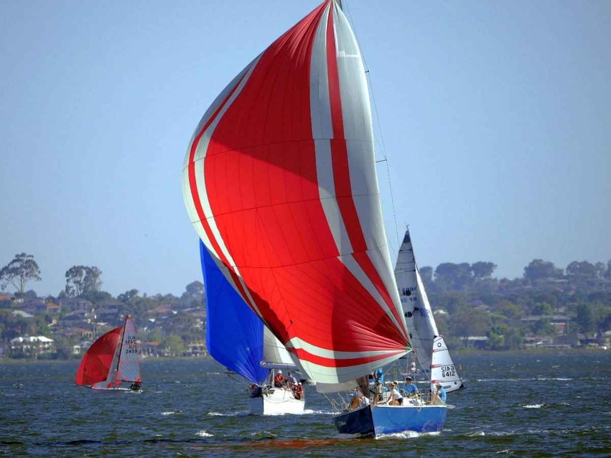 Спинакер-гик