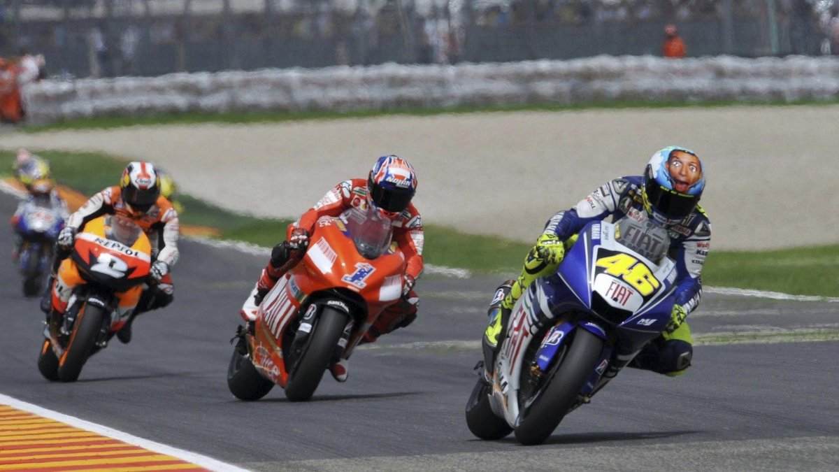 Гоночный мотоцикл