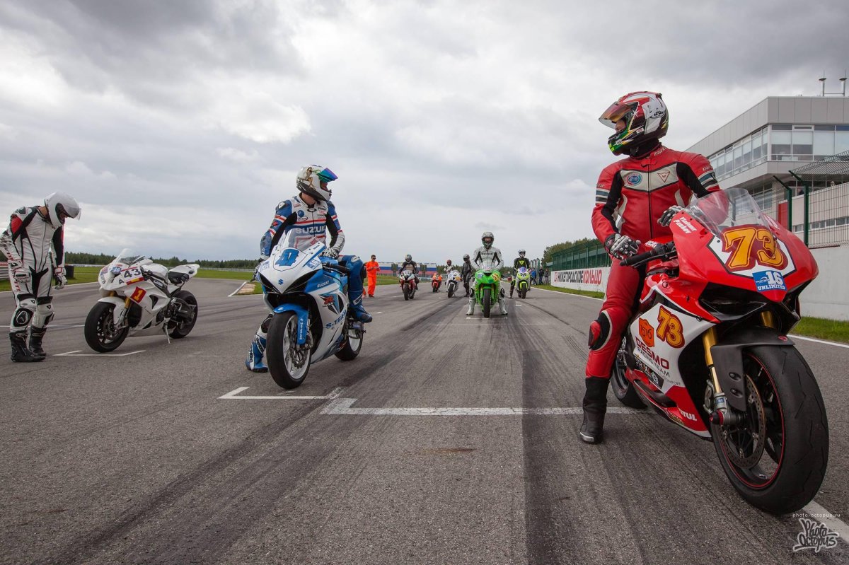 Соревнования на мотоциклах