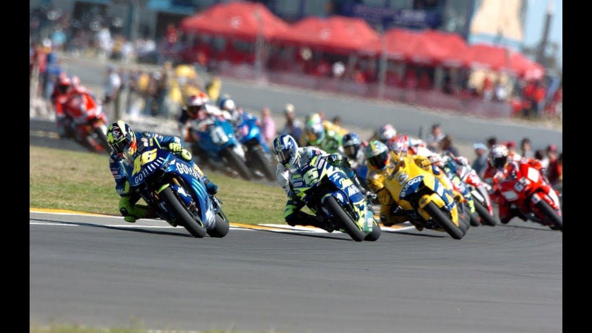 Гонка на мотоциклах