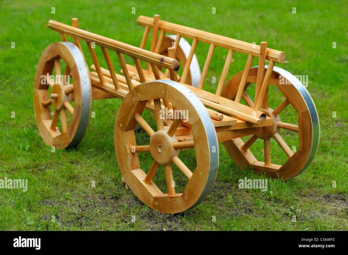 Тележка деревянная декоративная