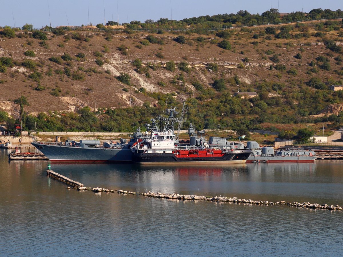 Сторожевой корабль Ладный Черноморского флота