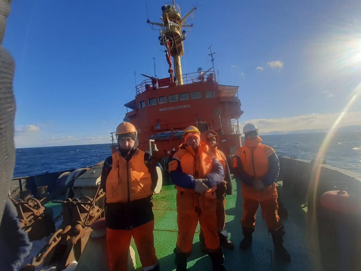 Лазурит судно Морспасслужба