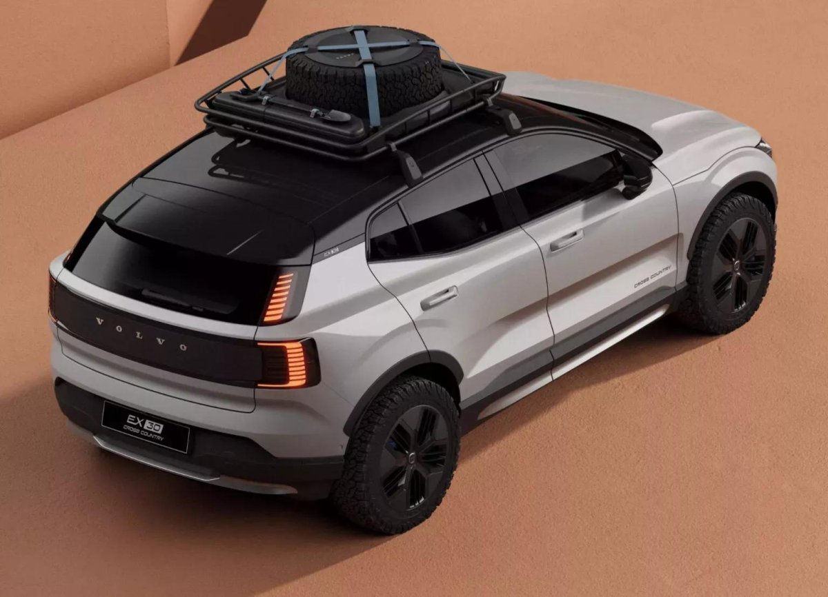 Volvo ex30 2024