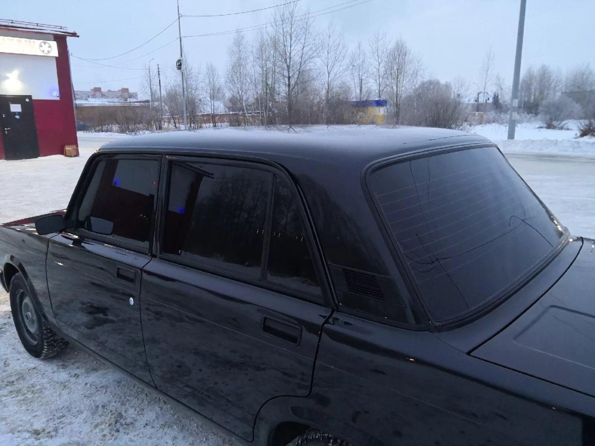 ВАЗ 2107 черная Блэк эдишн