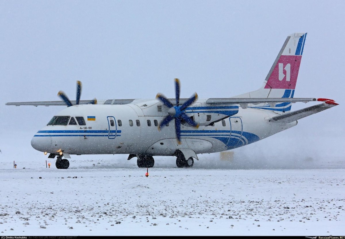 АН 140 Якутия