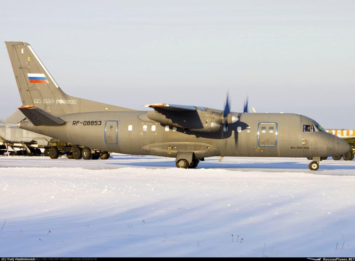 Турбовинтовой самолет АН-140