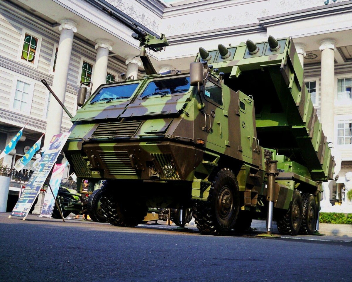 РСЗО Астрос 2