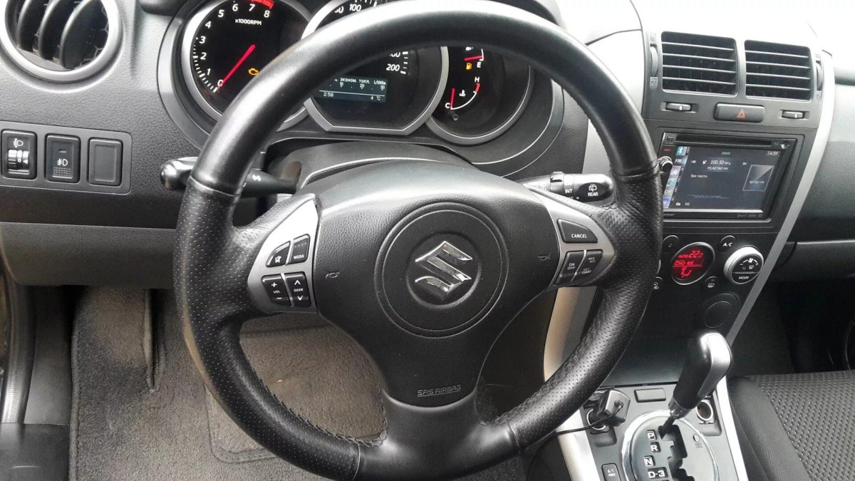 Руль Сузуки Гранд Витара 2008