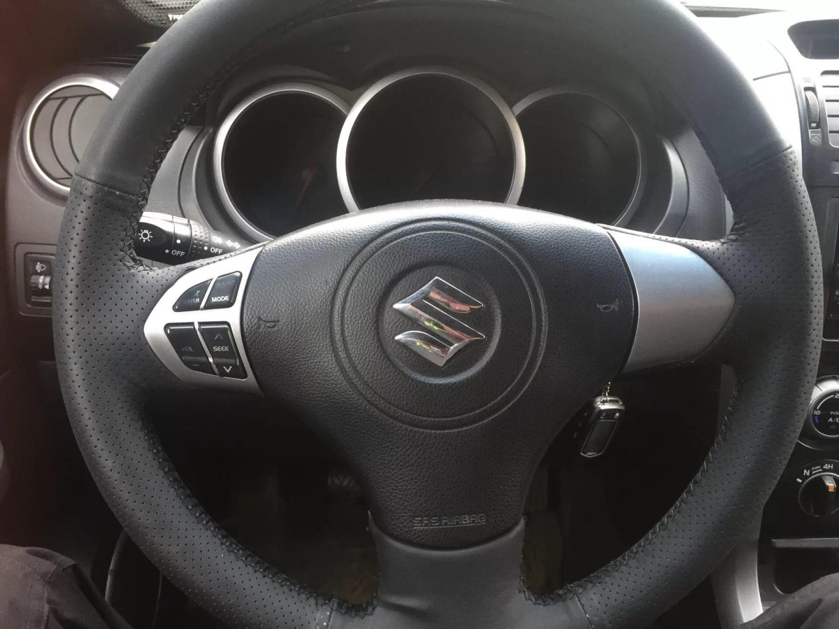 Руль Сузуки Гранд Витара 2008