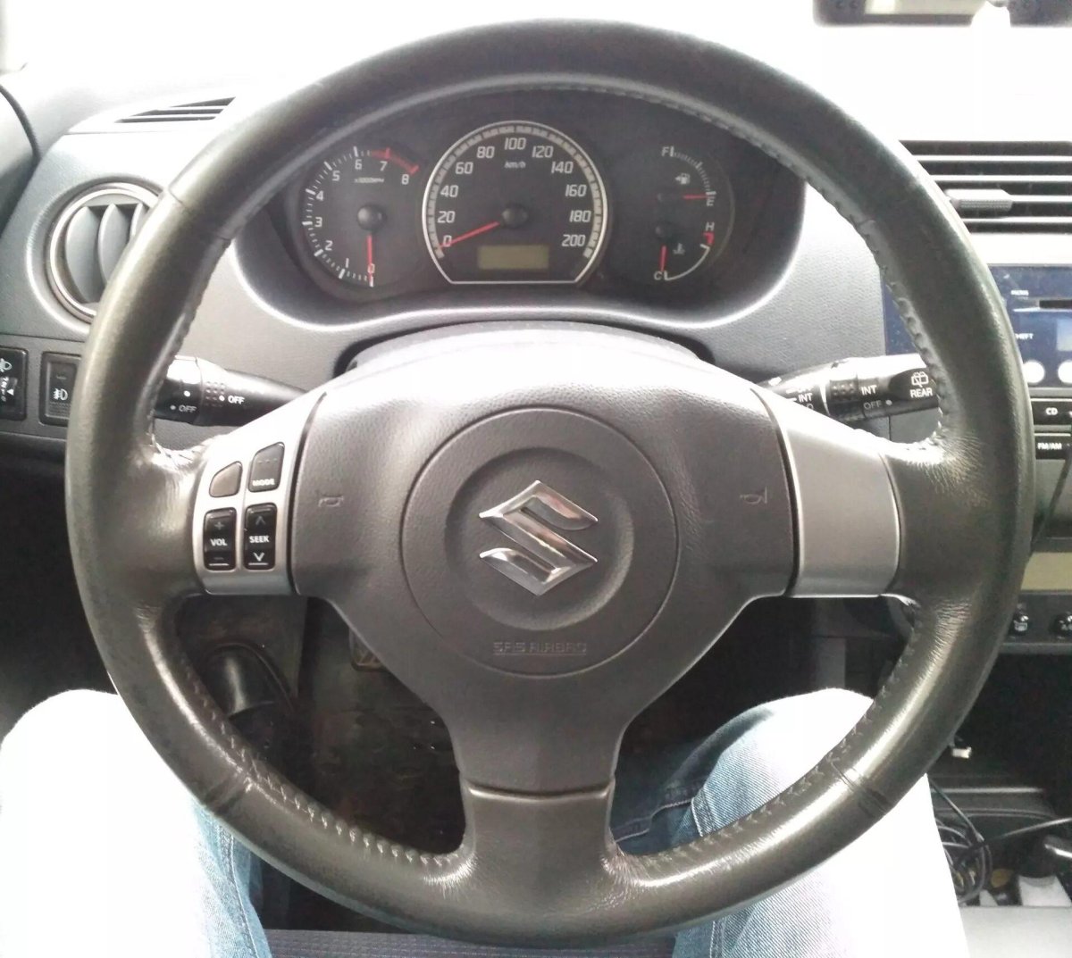 Руль Сузуки Свифт