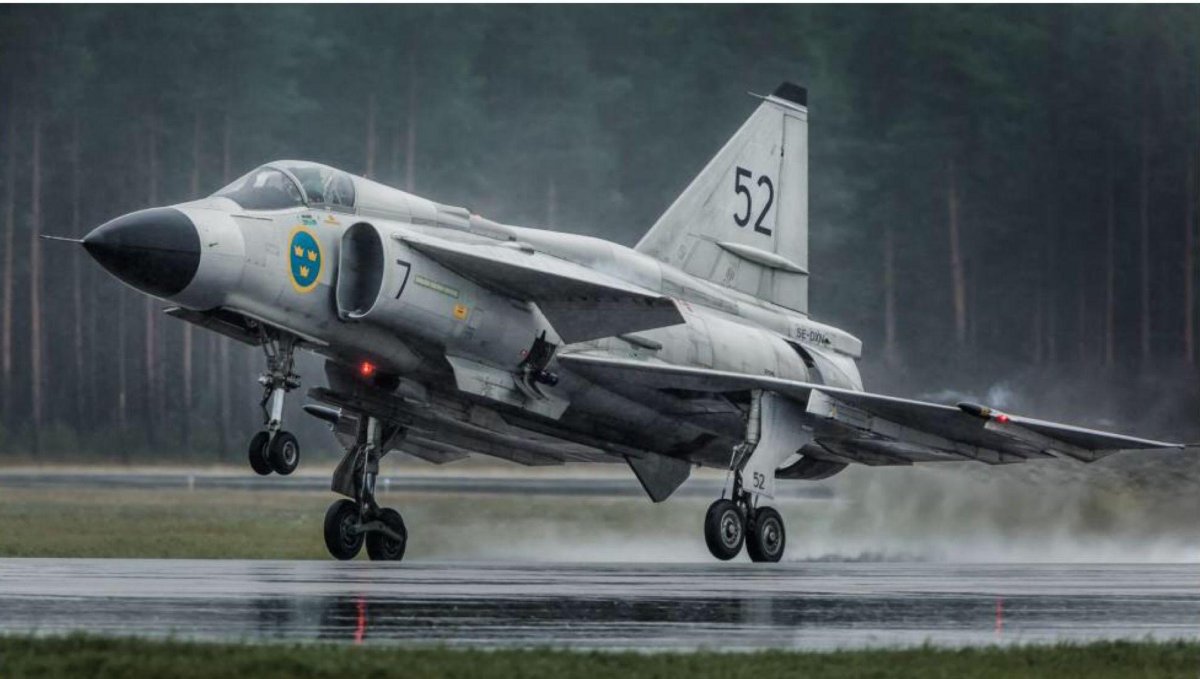SF-37 Viggen Recce