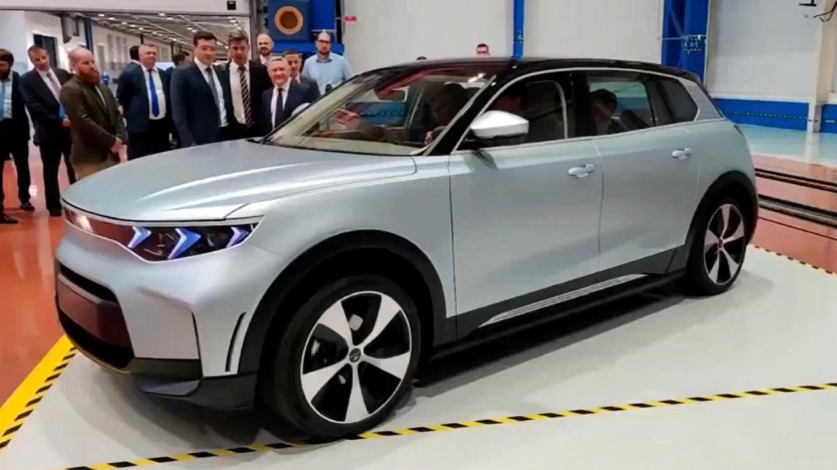 Электромобиль e-Neva Алмаз-Антей