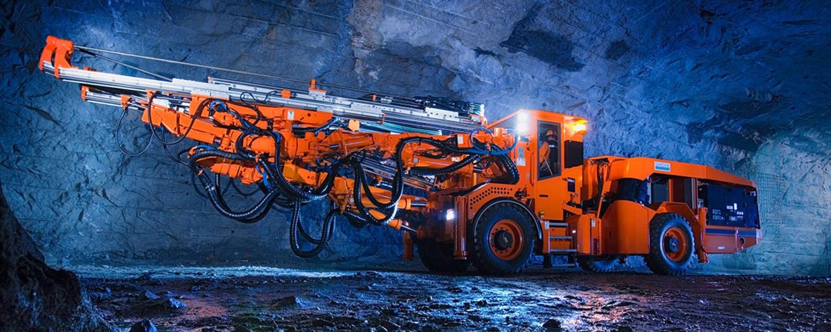 Сандвик буровая машина шахтная