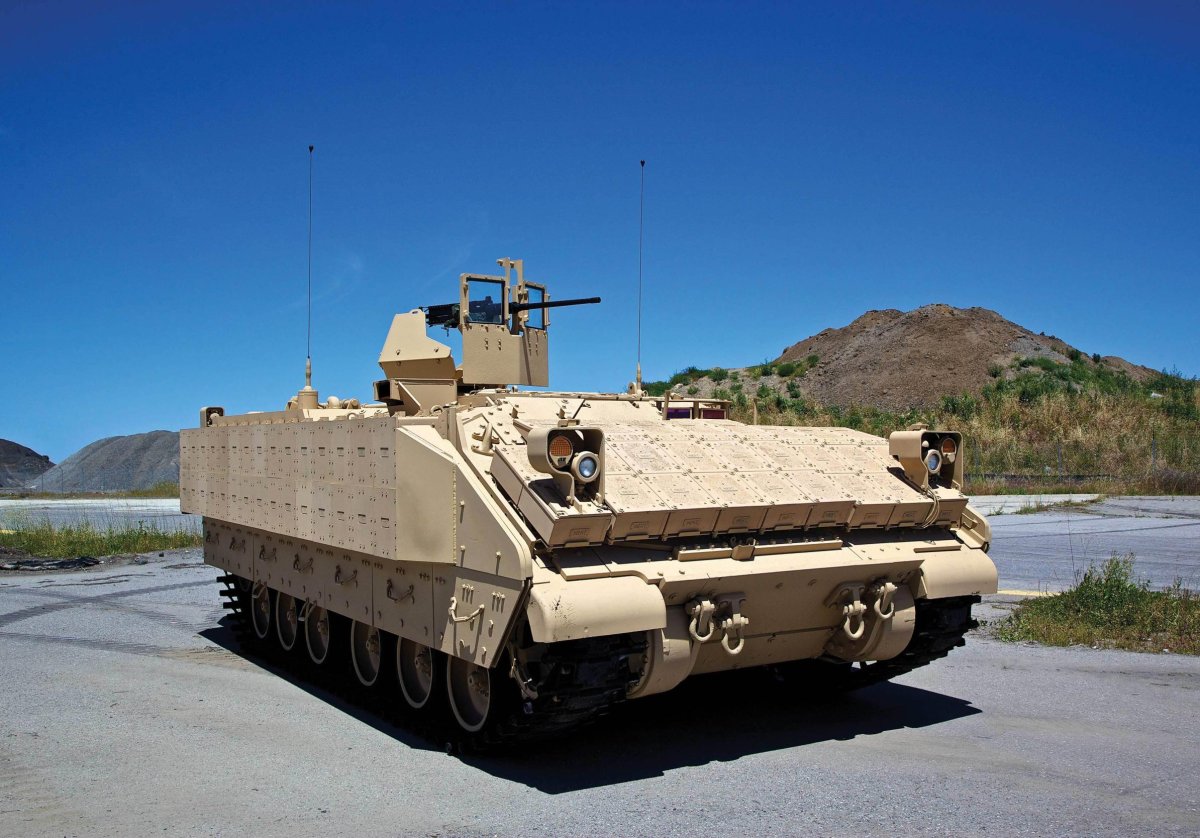 БМП м113 Брэдли