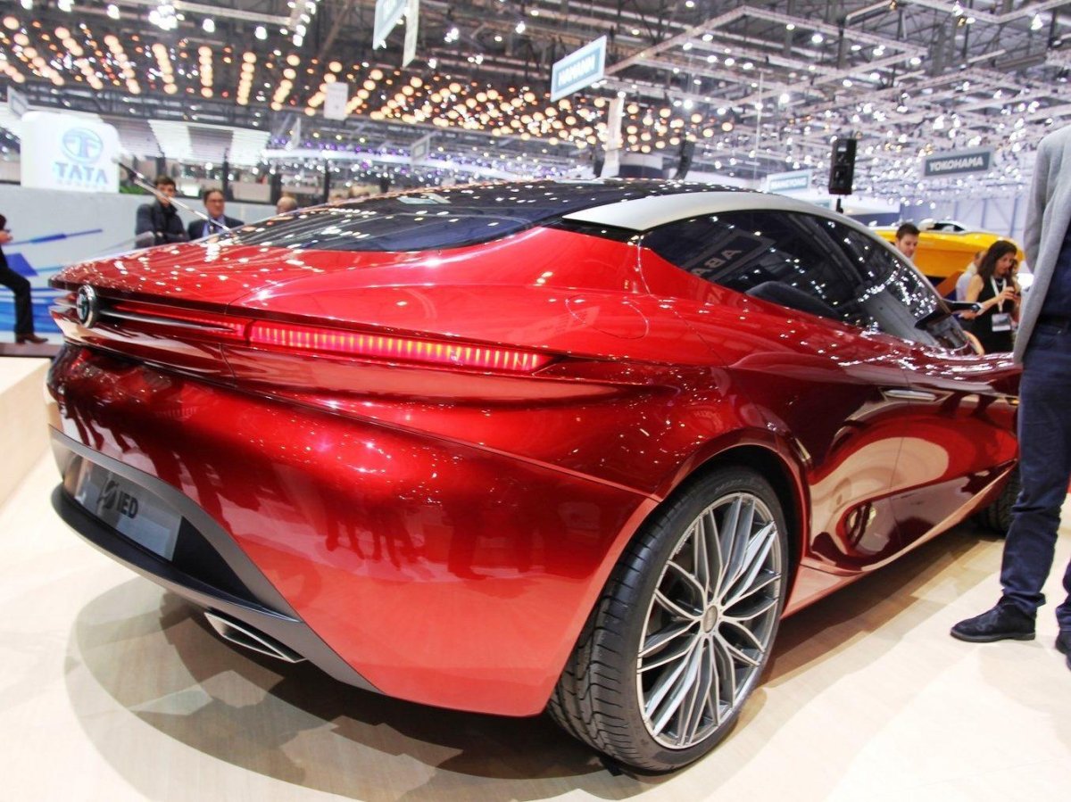 Альфа Ромео Глория