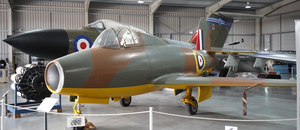 Глостер е28.39