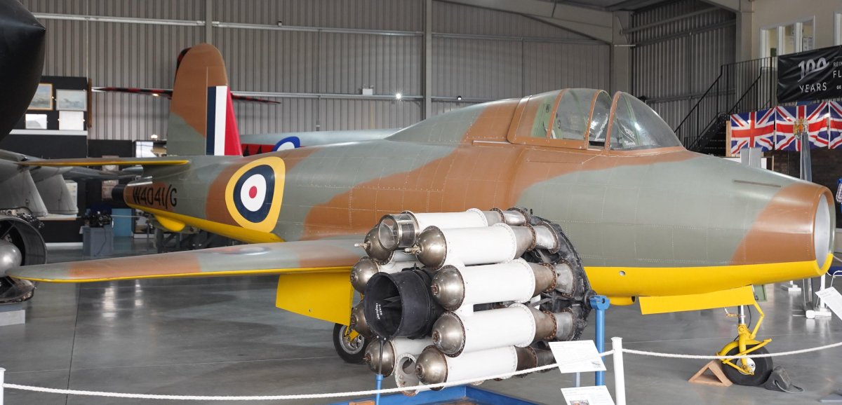 Самолет Gloster Pioneer e28/39 фото шасси