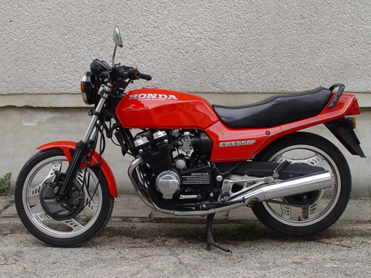 Honda cbx550f