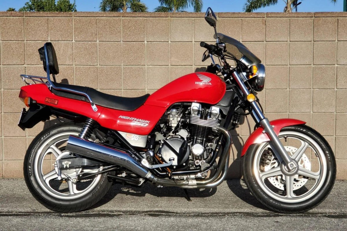 Honda Nighthawk 750