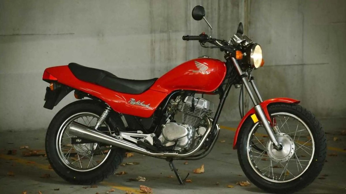 Honda CB 250 Nighthawk