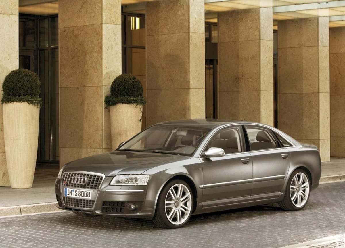 Audi a8 d3 2005