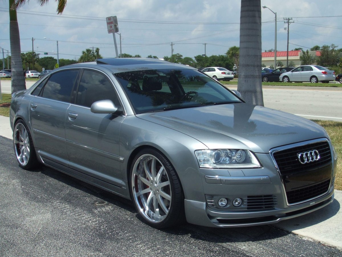 Ауди а8 2005