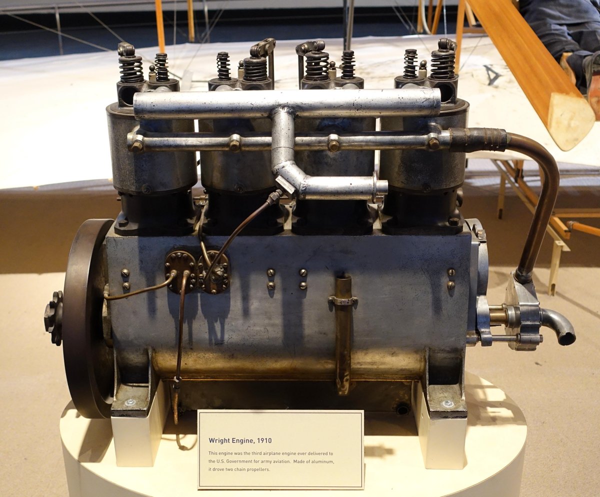 Двигатель Райт