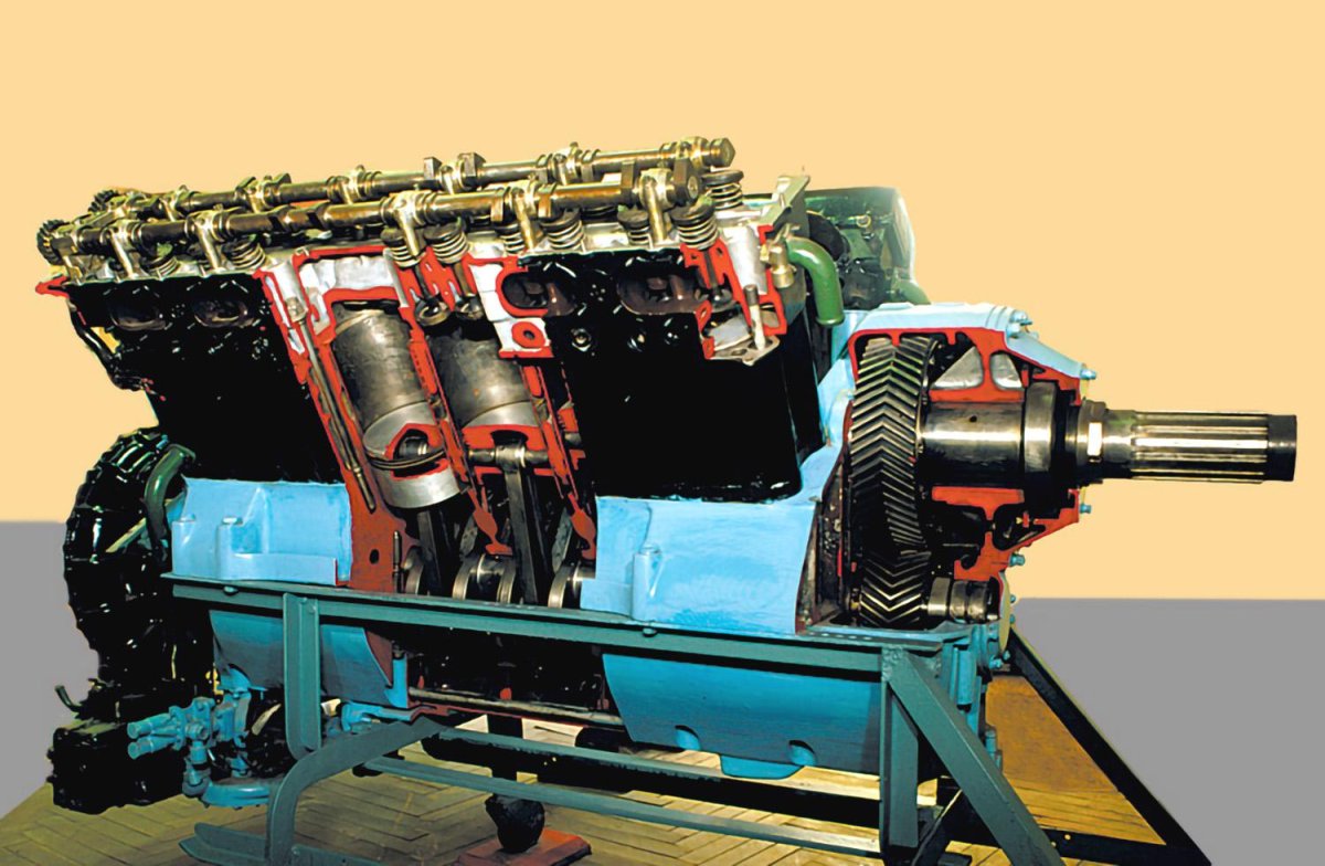 Авиационный дизельный двигатель м-40