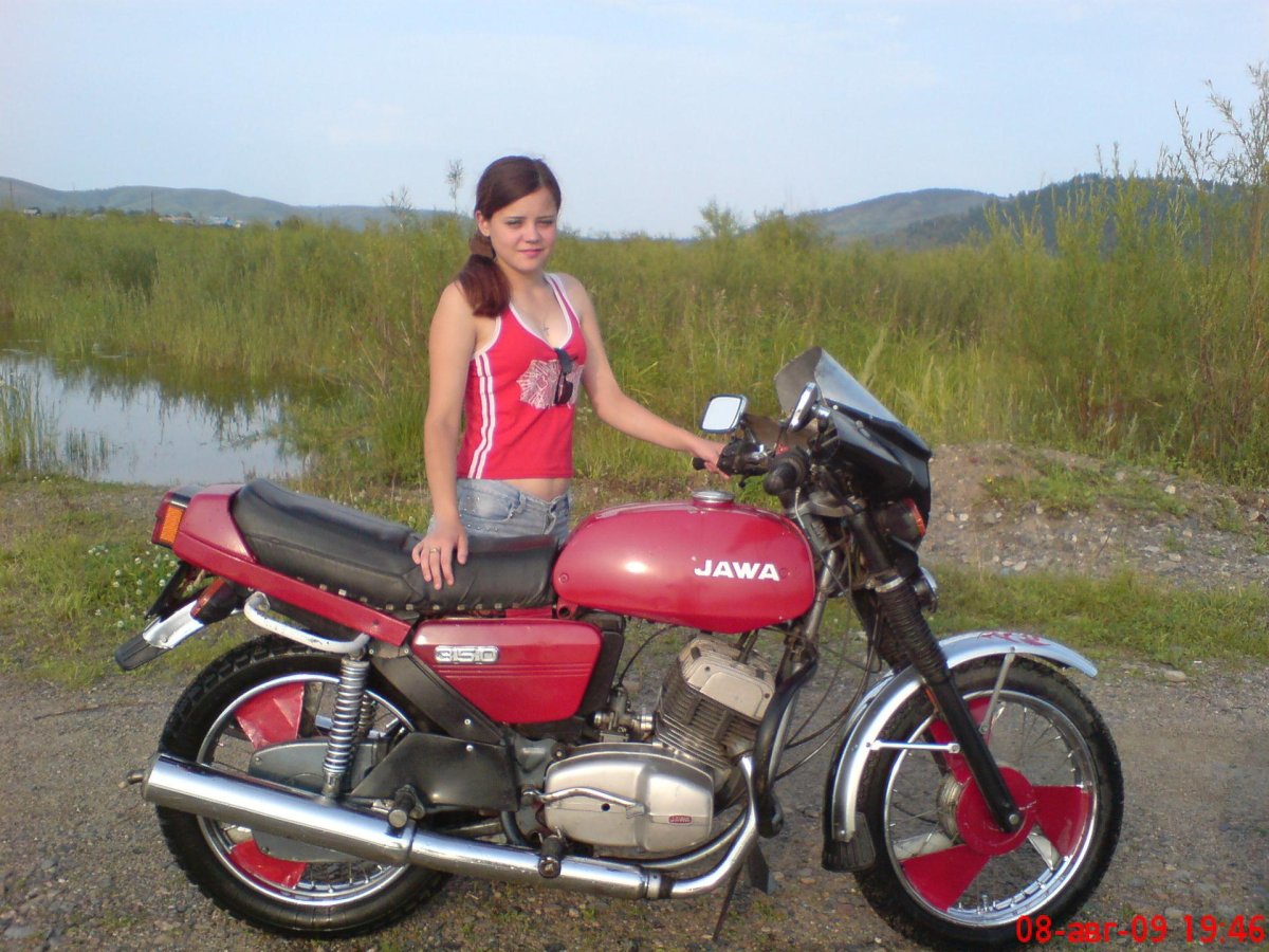 Ява 350 Вишневая