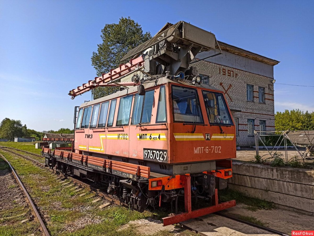 Мотовоз погрузочно-транспортный МПТ-6