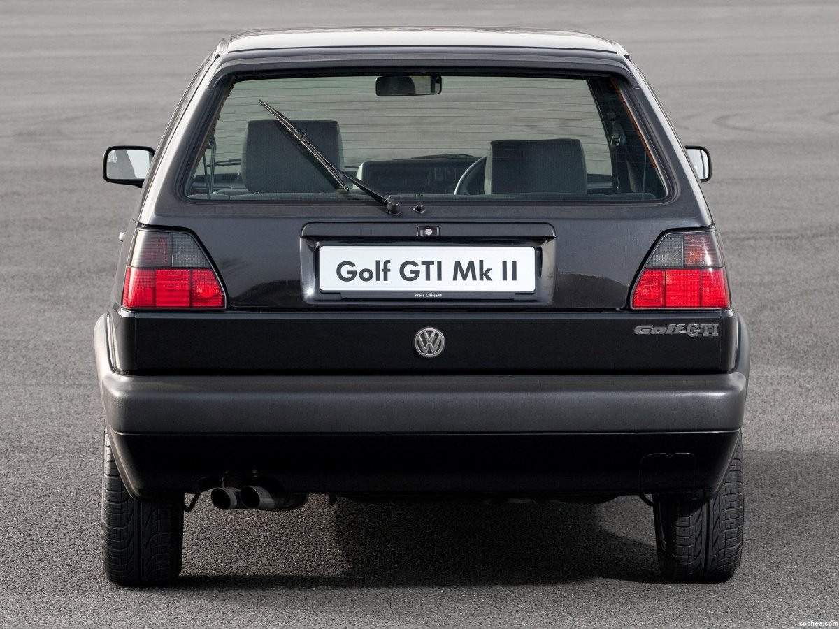 Volkswagen Golf 2 GTI