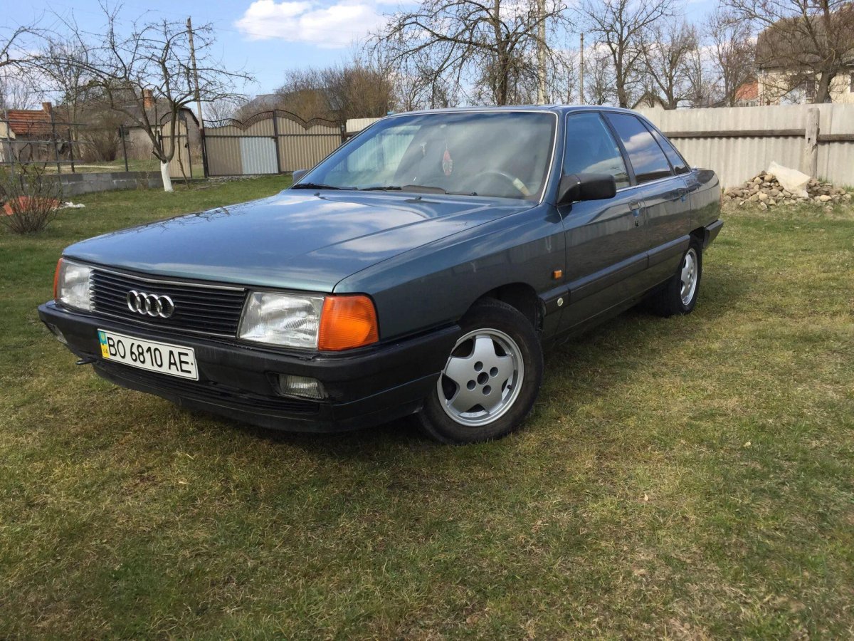 Audi 100 1989