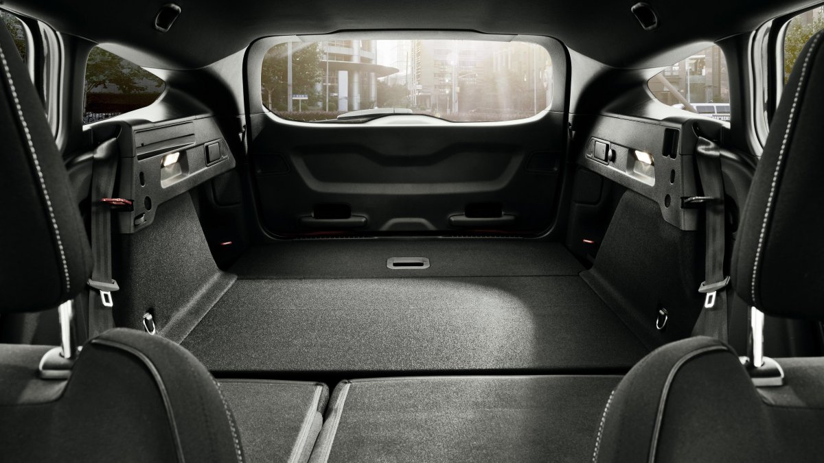 Форд фокус 3 универсал салон