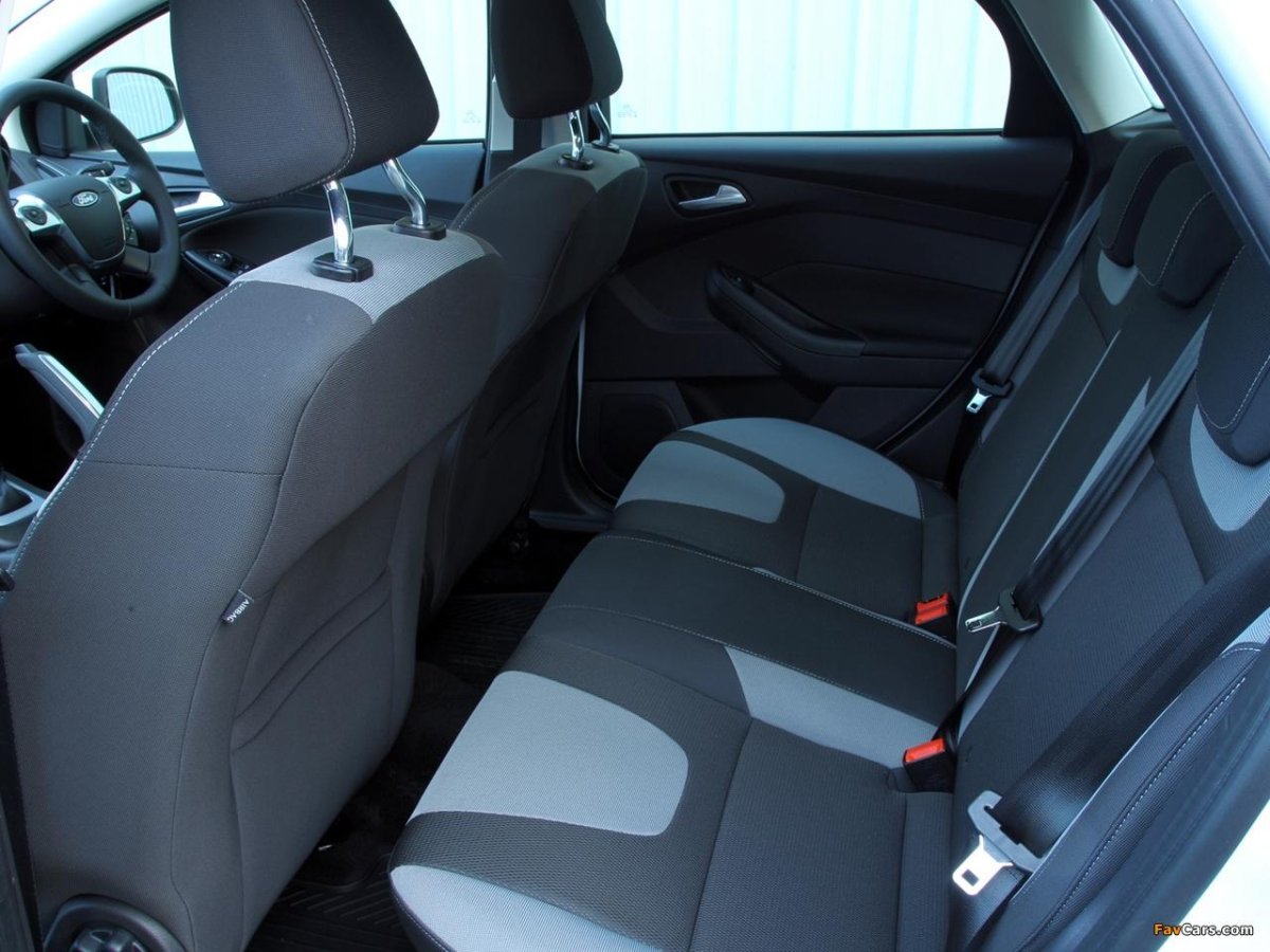 Задний ряд Форд фокус 3