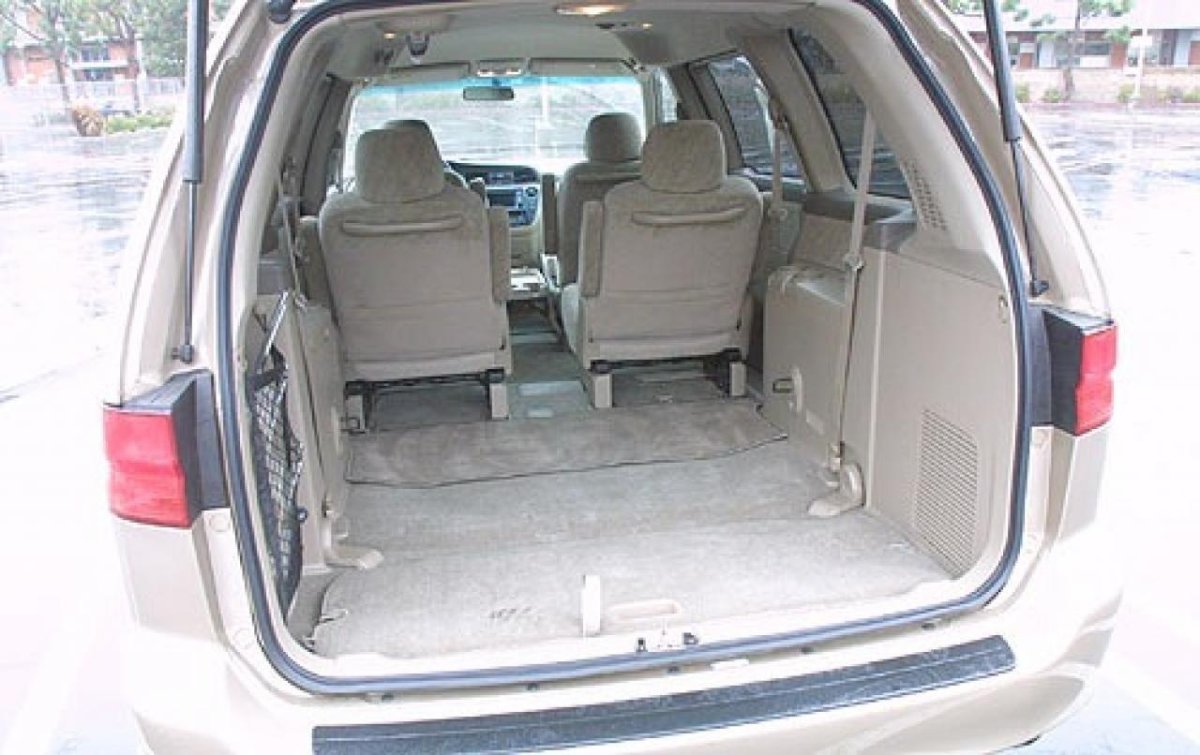 Honda Odyssey 2002 салон