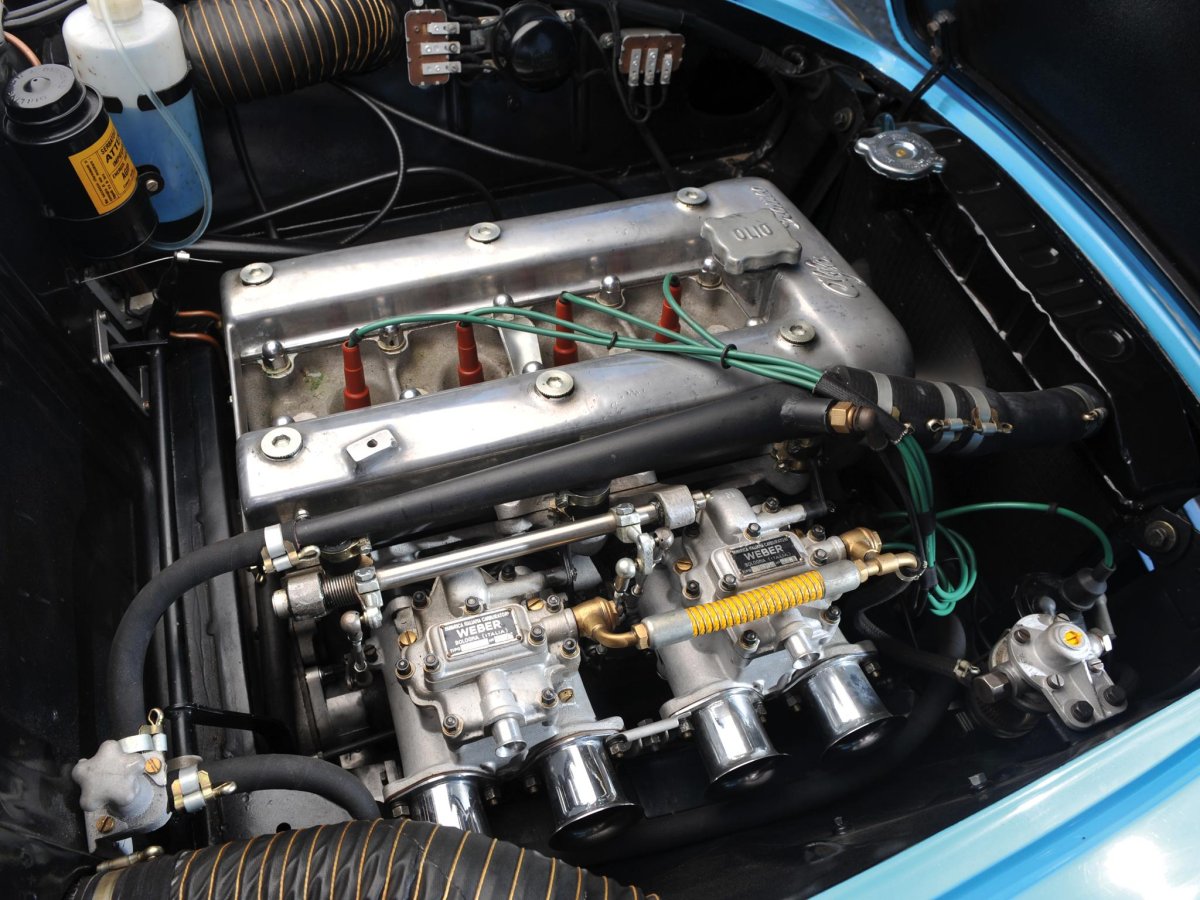 Альфа Ромео Джульетта двигатель