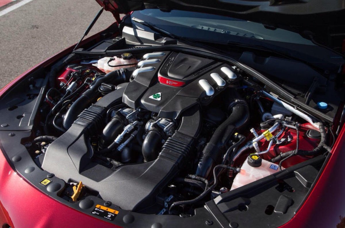 Alfa Romeo Giulia двигатель