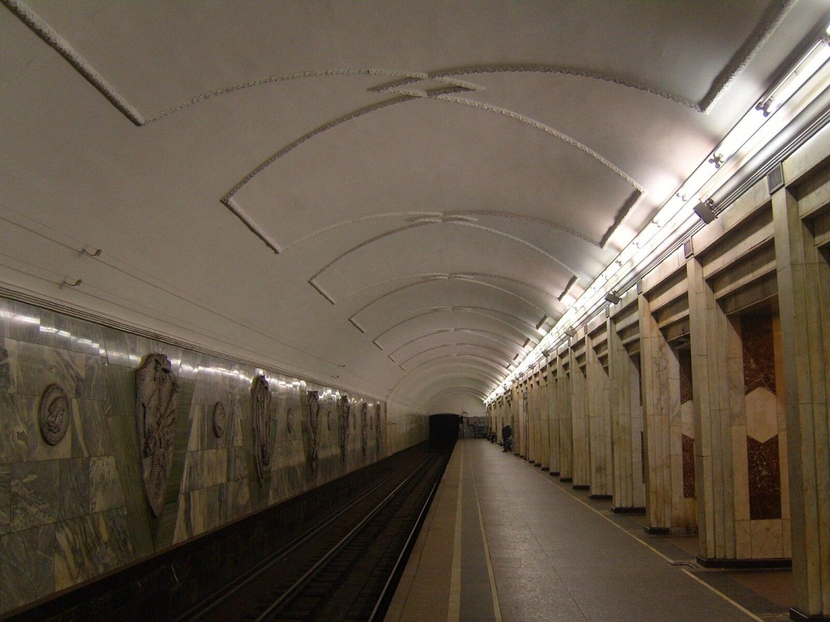 Московский метрополитен станция Семеновская